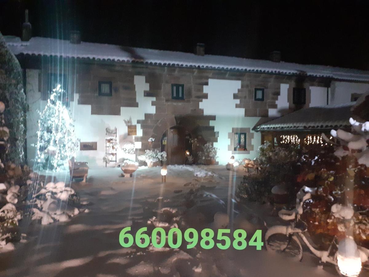 Hotel La Casona De Barrio, Alto Campoo Barrio  Luaran gambar